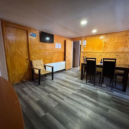 World'S End Hostal Puerto Natales Dış mekan fotoğraf