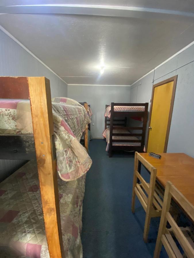 World'S End Hostal Puerto Natales Dış mekan fotoğraf