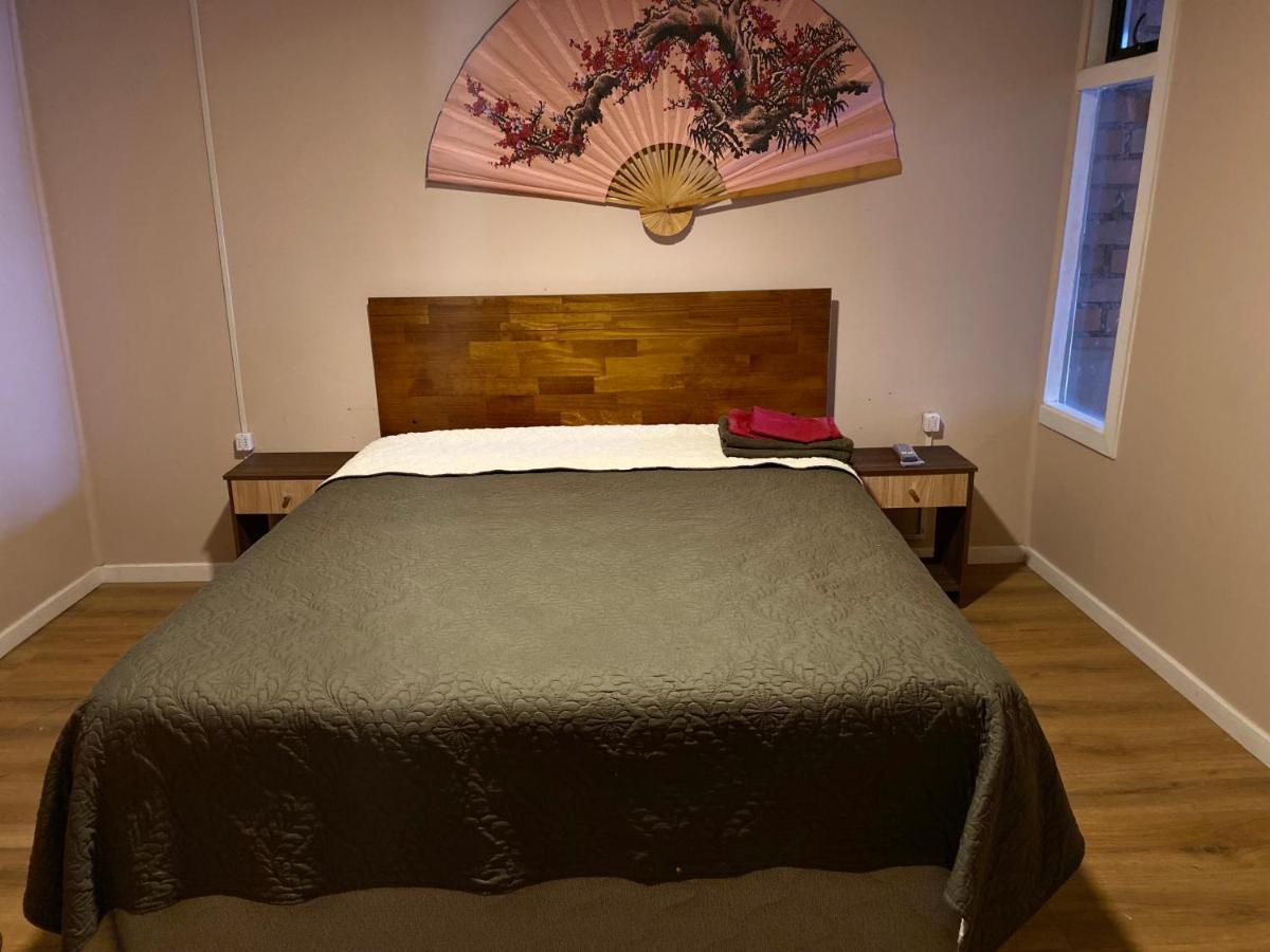 World'S End Hostal Puerto Natales Dış mekan fotoğraf
