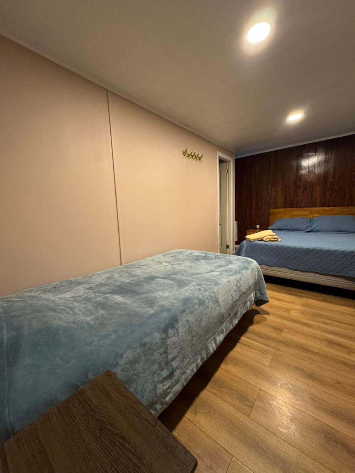 World'S End Hostal Puerto Natales Dış mekan fotoğraf