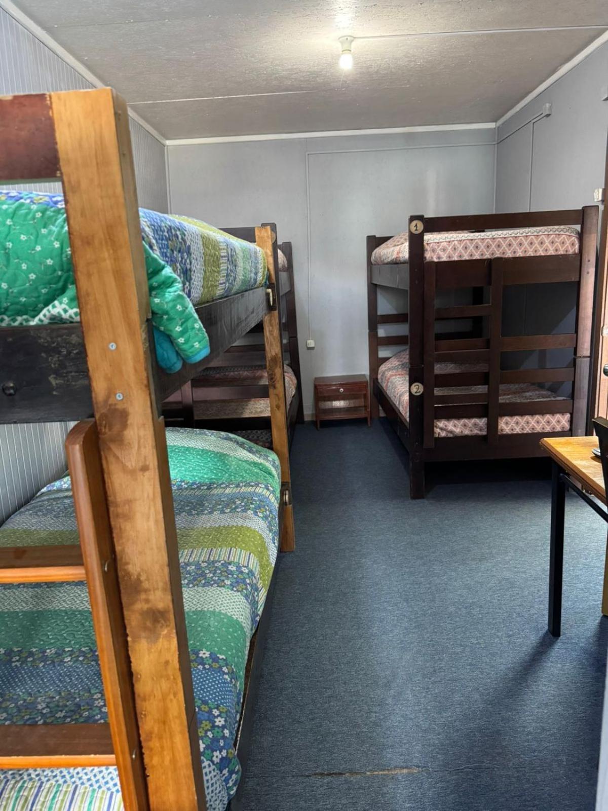 World'S End Hostal Puerto Natales Dış mekan fotoğraf